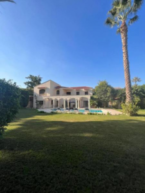 villa in garannah compound